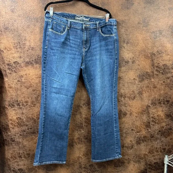 Old Navy sweetheart womens blue jeans 14 petite short denim casual - Picture 1 of 5